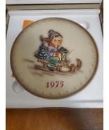 Goebel Hummel 5th Annual Plate 1975 “Ride Into Christmas” # 268 w/Open Box  - $12.16