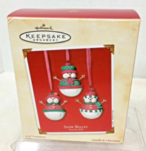 2002 Snow Belles 3 PC Set Hallmark Christmas Tree Ornament MIB Price Tag - $9.89
