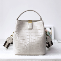 European Style Bucket Bag High-end Cowhide Leather Pattern Women&#39;s Handbag 2 Str - £81.15 GBP