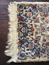 Vintage handmade needlepoint rug - £51.13 GBP