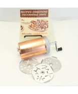 Vintage Mirro Dial-A-Cookie Aluminum Crank Cookie Press 3 Disc & Book  1... - €15,18 EUR Vintage Mirro Dial-A-Cookie Aluminum Crank Cookie Press 3 Disc & Book  1... - €15,18 EUR