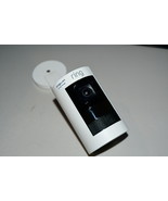 Ring Stick Up Cam 8SW1S9-WEN0 Plug-In HD Security Camera W/Mount Only w5... - $1,028.13 MXN