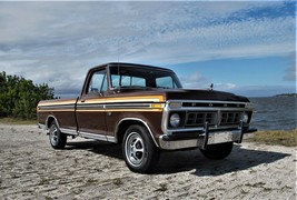 1976 Ford F150 brown | 24x36 inch POSTER | vintage classic pickup truck - £15.87 GBP