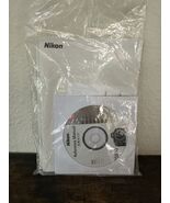 New Nikon D5200 English &amp; Spanish Camera User Reference Manuals  &amp; CD Disc - $29.99