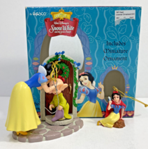 Set of 2 Enesco Ornaments - Snow White and the Seven Dwarfs (Disney Classics) - £11.78 GBP