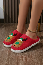 Fiery Red Christmas Reindeer Pattern Thick Sole Plush Slippers - $170.41 MXN
