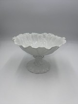 Anemone Tettau Antiquariat White porcelain bowl with foot, confectionery... - £54.14 GBP