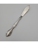 Oneida Cantata Butter Knife STAINLESS GLOSSY Scroll Outline Retired 6 3/8” - $271.31 MXN