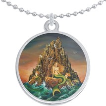 Mermaid Cliffs Round Pendant Necklace Beautiful Fashion Jewelry - £8.60 GBP
