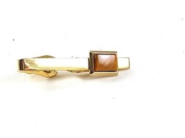 Vintage 1960&#39;s Goldtone &amp; Tiger Eye Tie Clasp By S in Shield 91117 - £14.97 GBP