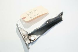 2004-2005 SUBARU IMPREZA WRX WAGON RH PASSENGER SIDE HOOD HINGE K8834 image 2
