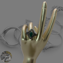 Womens Silver Tone Green Marquise Rhinestone Statement Cocktail Ring Size 6.5 - £15.98 GBP
