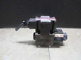 DAIKIN SOLENOID VALVE UNIT LS-G02-2BA-10-N 77 V CNC  SINGLE SIDED - $56.65
