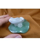 (Y-FRO-LP-722) white Agate FROG frogs on green LILY PAD stone gemstone f... - $23.36