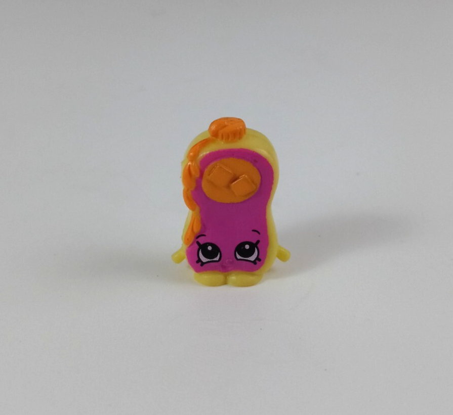 Moose Shopkins Season 6 Sweets Pink Carmel Topping Rare - $9.89