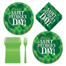 HOME &amp; HOOPLA St. Patrick&#39;s Day Irish Clover Paper Dessert Plates, Beverage Napk - £12.69 GBP