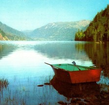 Cameron Lake Scenic View Vancouver Island British Columbia Chrome Postcard - £4.81 GBP