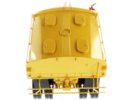 CAT Caterpillar Mega MWT30 Mining Truck Water Tank Core Classics Series 1/50 Die - £257.01 GBP