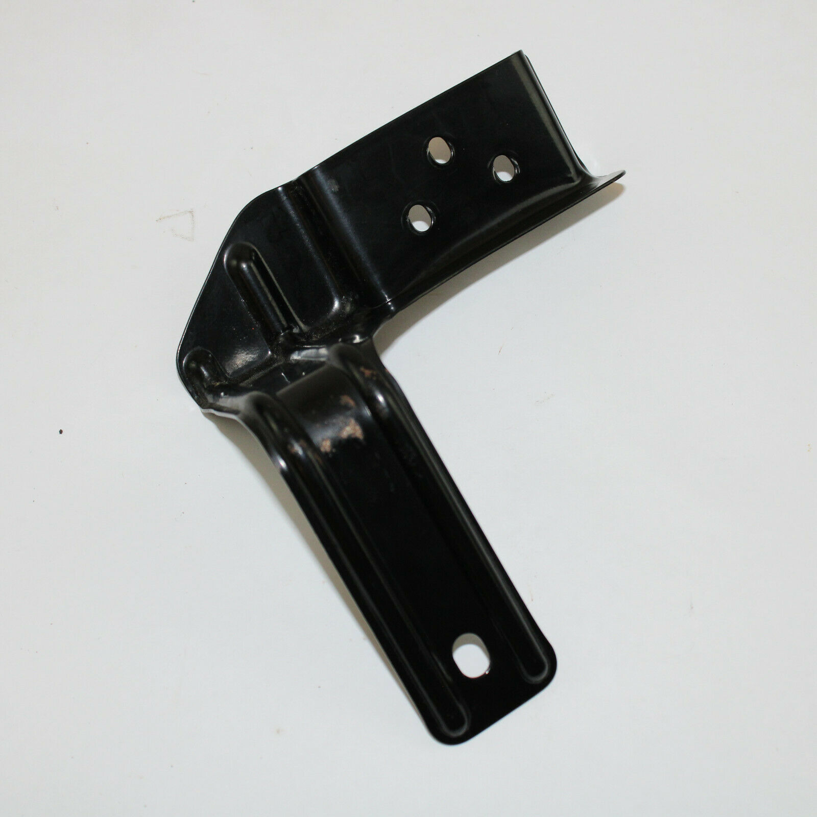 Primary image for '84-'87 Honda Gold Wing : Right Trunk Lock Stiffener (81122-MG9-770) {M1943}