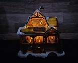 Enchanted Forest™ Musical Casey&#39;s Country Inn Christmas Village Building - $48.37