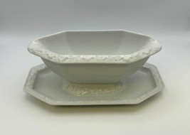 Rosenthal MARIA White Gravy Boat with Attached Underplate Made in Germany - £27.96 GBP