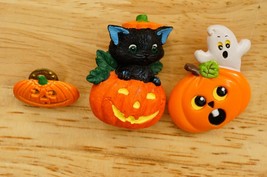 Vintage Costume Jewelry HALLOWEEN Lot Plastic &amp; Metal Pumpkins Ghost Bro... - $19.79
