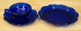 Vintage 1970&#39;s Reproduction Jeannette Glass Cobalt Blue Cherry Blossom Cup Set - £20.08 GBP