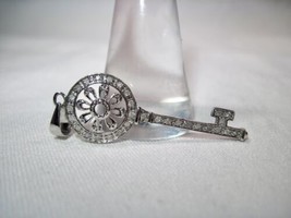 Sterling Silver Diamond Key Pendant K438 - £40.19 GBP