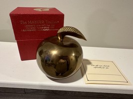 Vintage Brass Apple The Master Teacher Paperweight Engraved SUSD In Appreciation - £16.69 GBP