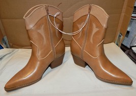 Womens Boots Size 8 Shana With Memory Foam Universal Thread Goods Co. NI... - $18.99