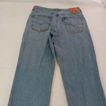 Levi's 550 Women's Blue Cotton Denim Jeans Size (36 × 32) image 15