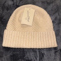 Universal Thread Women&#39;s Knit Beanie Hat Winter Hat - Cream - £7.86 GBP