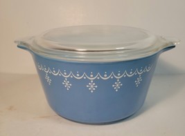 Pyrex Snowflake Garland 1 Quart Bowl with Lid - £30.59 GBP