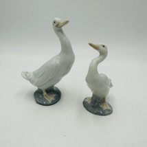Lladró Ducks Figurines Porcelain Retired Made In Spain Vintage Glossy White Nao - £38.36 GBP