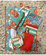 4 PC Pioneer Woman Red Vintage Floral Gift Set - Tote/Gloves/Scrubber/Sp... - $20.56