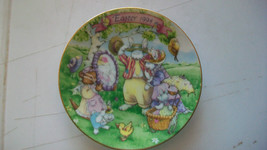 EASTER 1994 COLLECTOR PLATE FROM AVON &quot;ALL DRESSED UP&quot; - £19.81 GBP