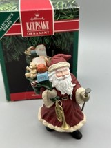 Ornament Hallmark Keepsake Merry Olde Santa #2 Ready for Gift Giving QX4359 1991 - £6.02 GBP