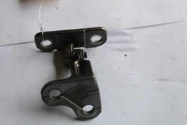 16-17 JAGUAR XE PASSENGER DOOR UPPER HINGE BRACKET FRONT or REAR M1497 image 3