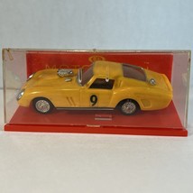 1960s Ideal Motorific Ferrari #9 Battery Operated Car w/ Original Displa... - $643.99 MXN