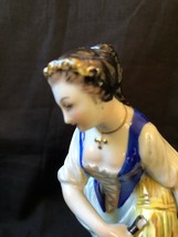 Antique Allemand Porcelain. Volkstedt Lady En Harvest Temps. Marquée Bas - £62.16 GBP