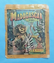 01 Sealed Packs w/ Stickers PANINI - Madagascar - Brazilian Ed. 2005 - £1.49 GBP