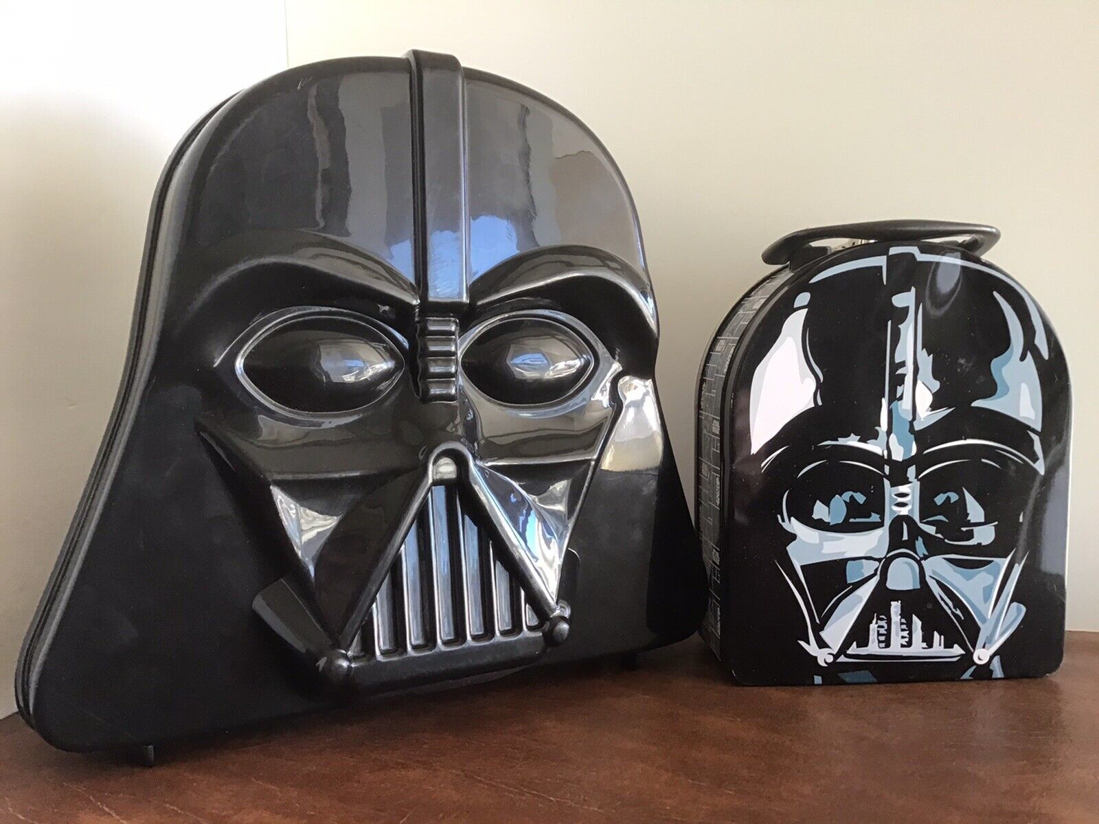 Star Wars - Darth Vader Combo - Tin Box Lunchbox & Display Case by Rose Art - $17.25