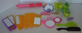 LOT OF Girl’s Dress-Up Plastic Combs, Mirrors, Blow Dryer Perfect for Pretend - £11.16 GBP