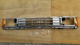 Chrome Grille Headlight Bezel Turn Signal fits for Toyota Pickup 4X2 198... - $147.10