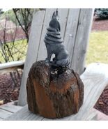 Gray Wolf Sculpture Resin Figurine Driftwood Carving Howling Timber Wolf... - $22.98 CAD