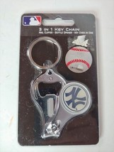 New York Yankees 3 in 1 Key Chain Bottle Opener Nail Clipper Official MLB NEW - $9.85