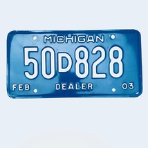 2003 United States Michigan Base Dealer License Plate 50D828 - $16.25 CAD