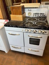 &#39;Quality&#39; 1932 Coal/Electric Stove (Never Fired!) - £3,866.25 GBP