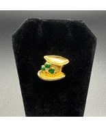 Vintage Irish Top Hat Tac Pin Lapel Pin Emerald Gems Gold Clad St. Patri... - £9.80 GBP