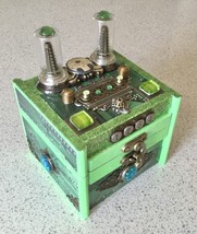 Circuit Board Style TechnoPunk Trinket Box 2 - £37.55 GBP